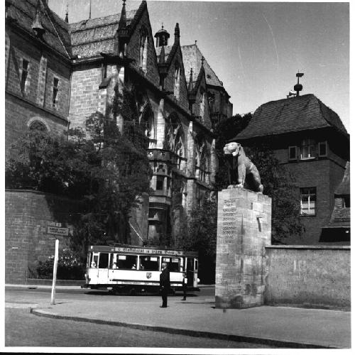 Am Rudolphsplatz um 1930 - Aufn.: Foto Marburg